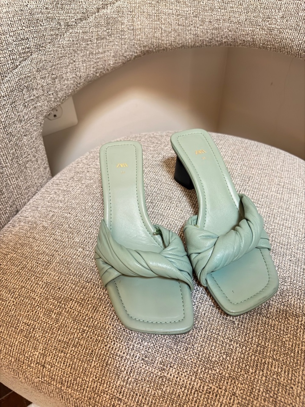 Zara Mint Green Knotted Block Heel Slides - Picture 2 of 3
